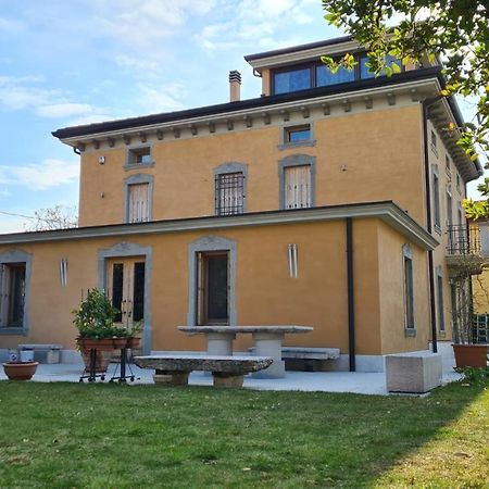Appartamento Modenese 8 Пескьера-дель-Гарда Экстерьер фото