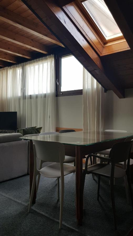 Appartamento Modenese 8 Пескьера-дель-Гарда Экстерьер фото